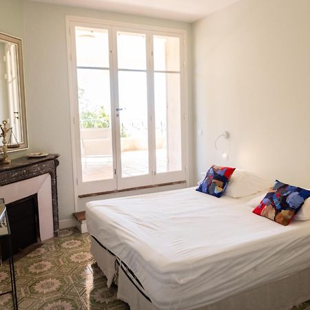 Le Chateau Des Costes Le Castellet  Buitenkant foto