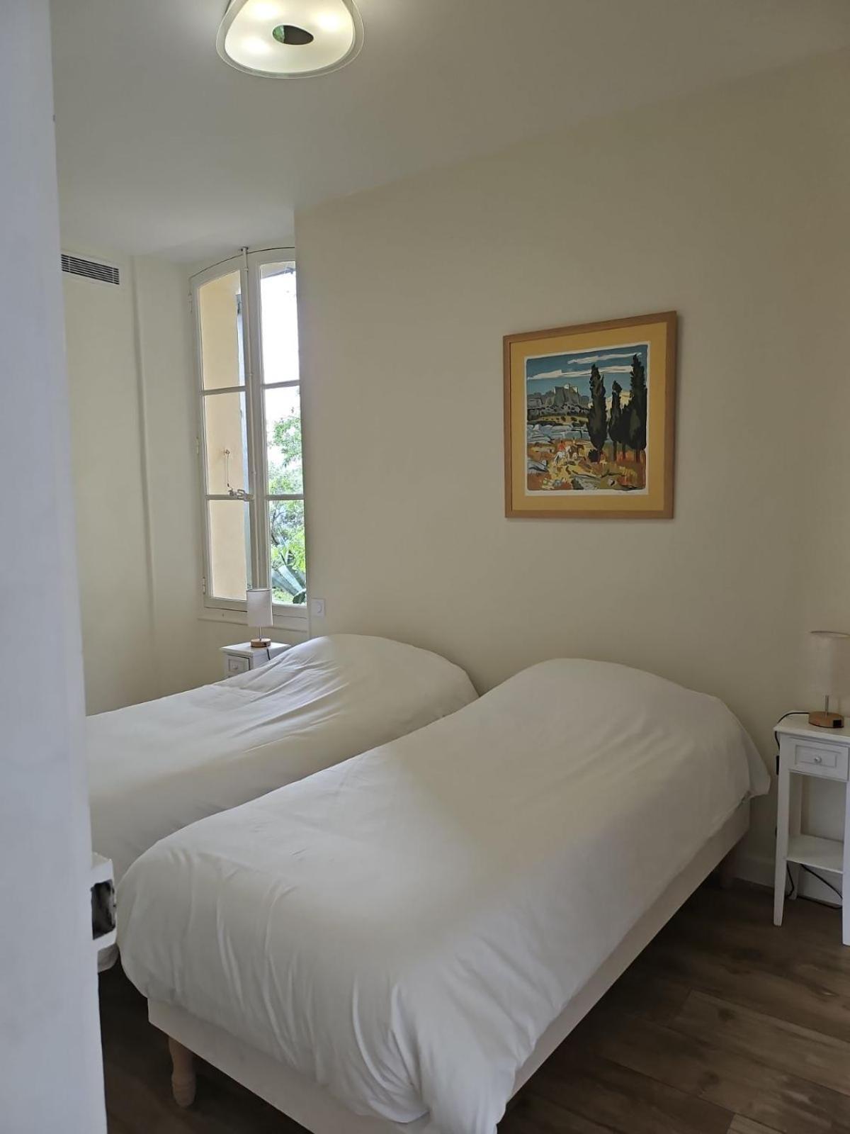 Le Chateau Des Costes Le Castellet  Buitenkant foto