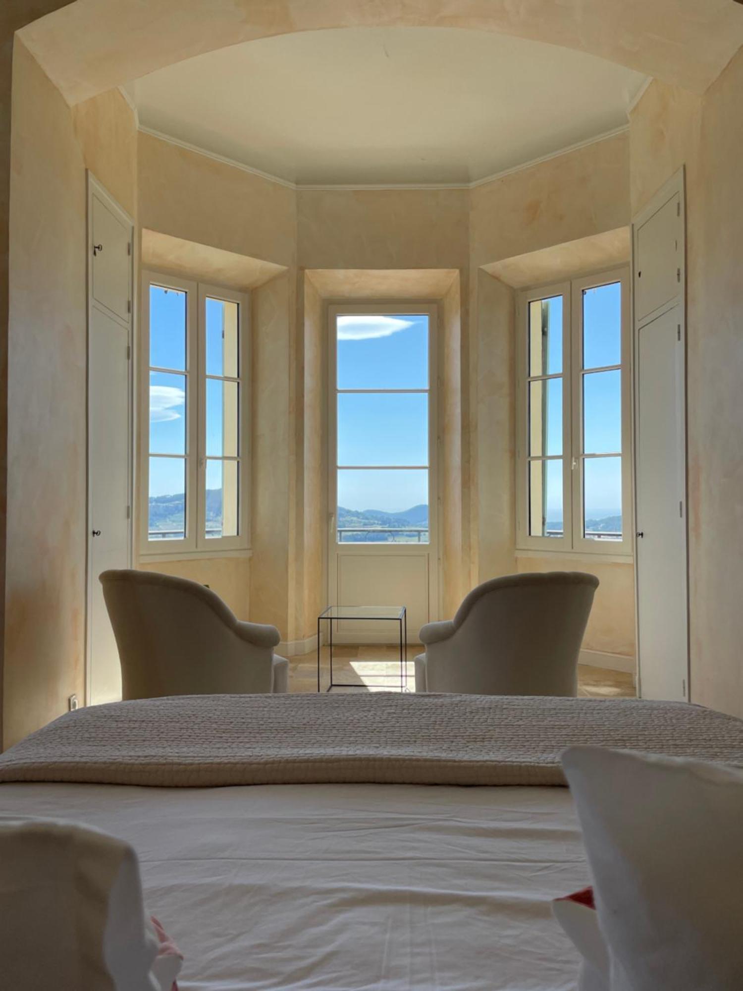 Le Chateau Des Costes Le Castellet  Buitenkant foto